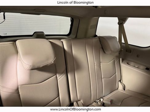 Used 2018 Cadillac Escalade ESV Luxury image 22