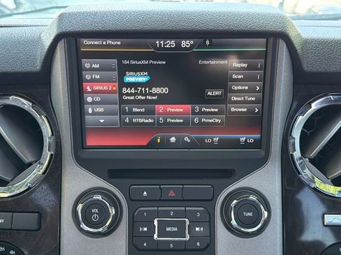 Used 2015 Ford F250 Platinum AWD/4WD image 28