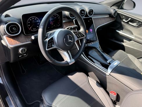 Used 2025 Mercedes-Benz C 300 4MATIC Sedan image 13
