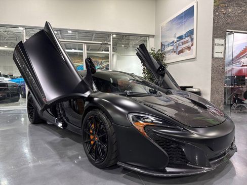 Used 2015 McLaren 650S Coupe image 1