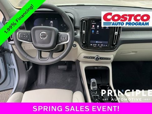 New 2026 Volvo XC40 B5 Plus w/ Protection Package Premier AWD/4WD image 16