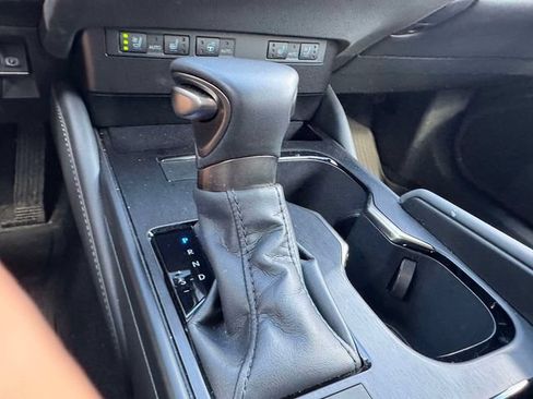 Certified 2025 Lexus ES 350 w/ Premium Package FWD image 39