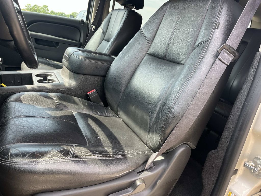 Used 2014 GMC Yukon XL SLT RWD image 29