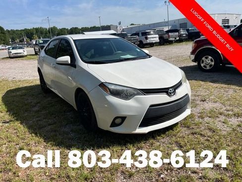 Used 2014 Toyota Corolla LE FWD image 1