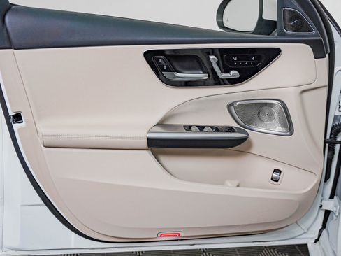 Certified 2023 Mercedes-Benz C 300 Sedan image 19