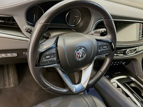 Used 2024 Buick Enclave Premium AWD/4WD image 18