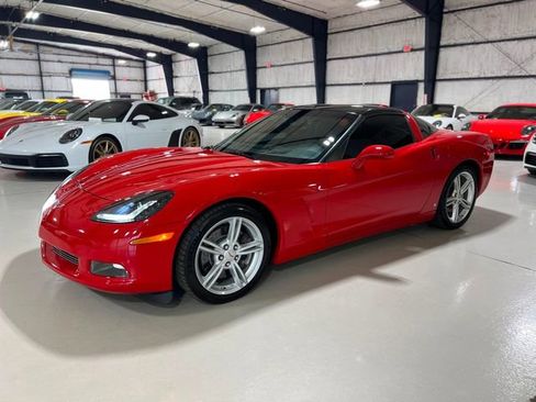 Used 2008 Chevrolet Corvette Coupe w/ Preferred Equipment Group image 56