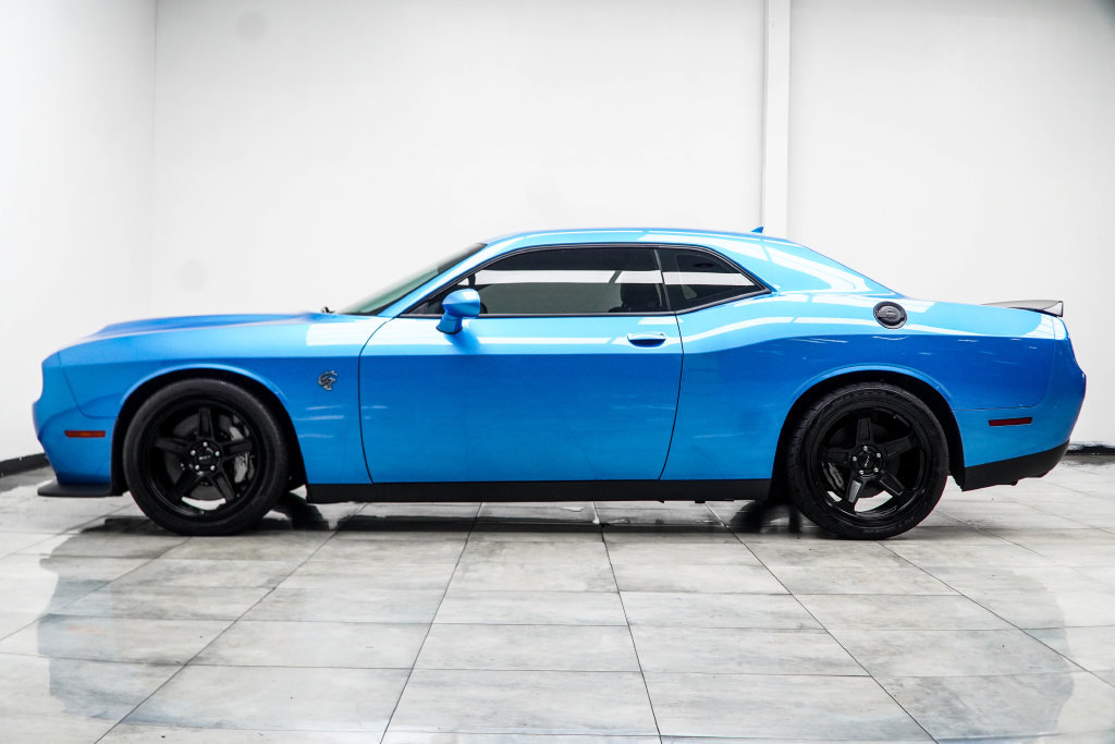 Used 2023 Dodge Challenger SRT Hellcat RWD image 13
