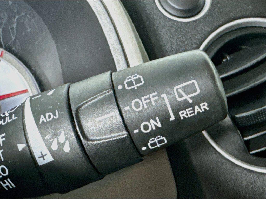 Used 2011 Honda Pilot EX-L image 14