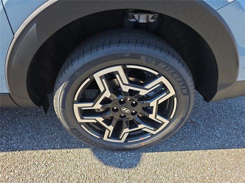 New 2026 Hyundai Santa Cruz Limited AWD/4WD image 9