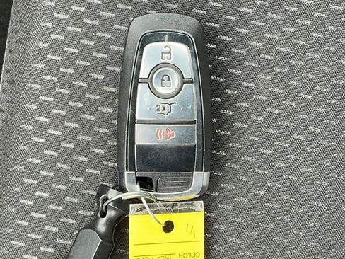 Used 2025 Ford Escape ST-Line image 28