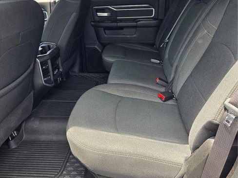 Used 2020 RAM 2500 Big Horn w/ Level 2 Equipment Group AWD/4WD image 12