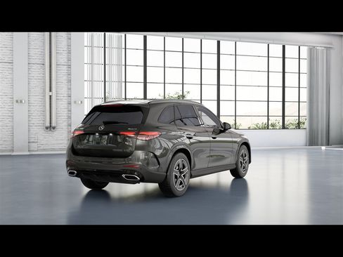 Used 2026 Mercedes-Benz GLC 300 4MATIC image 17