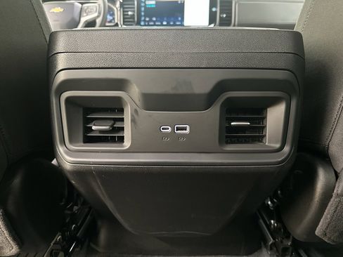 Certified 2025 Chevrolet Silverado 1500 LT image 36