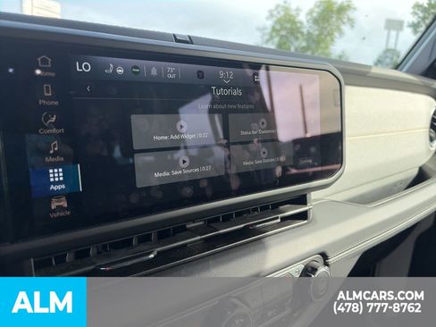 Used 2025 Jeep Wrangler Unlimited Sahara AWD/4WD image 28