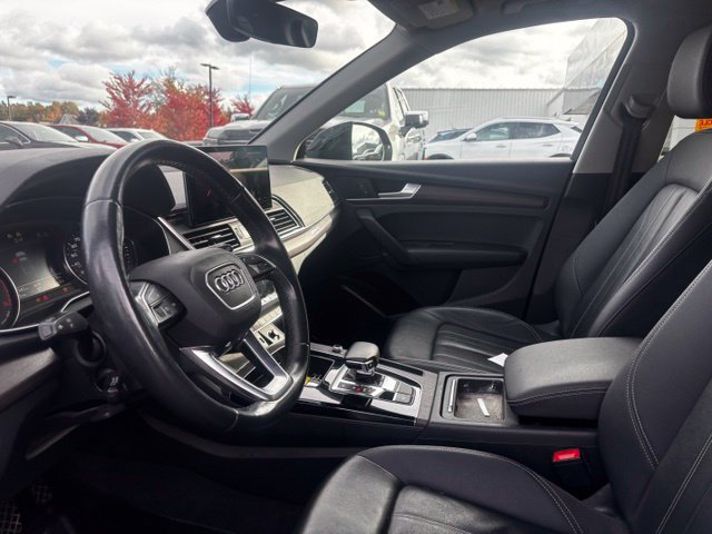 Used 2021 Audi Q5 2.0T Premium w/ Convenience Package AWD/4WD image 9