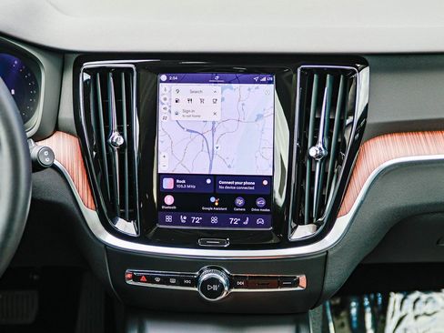 Certified 2026 Volvo V60 B5 Cross Country Plus w/ Climate Package image 14