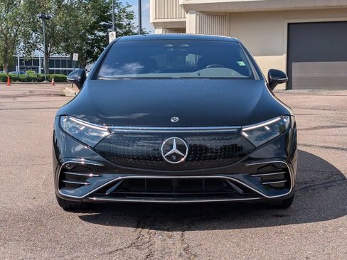 Used 2023 Mercedes-Benz EQS 580 4MATIC Sedan image 2