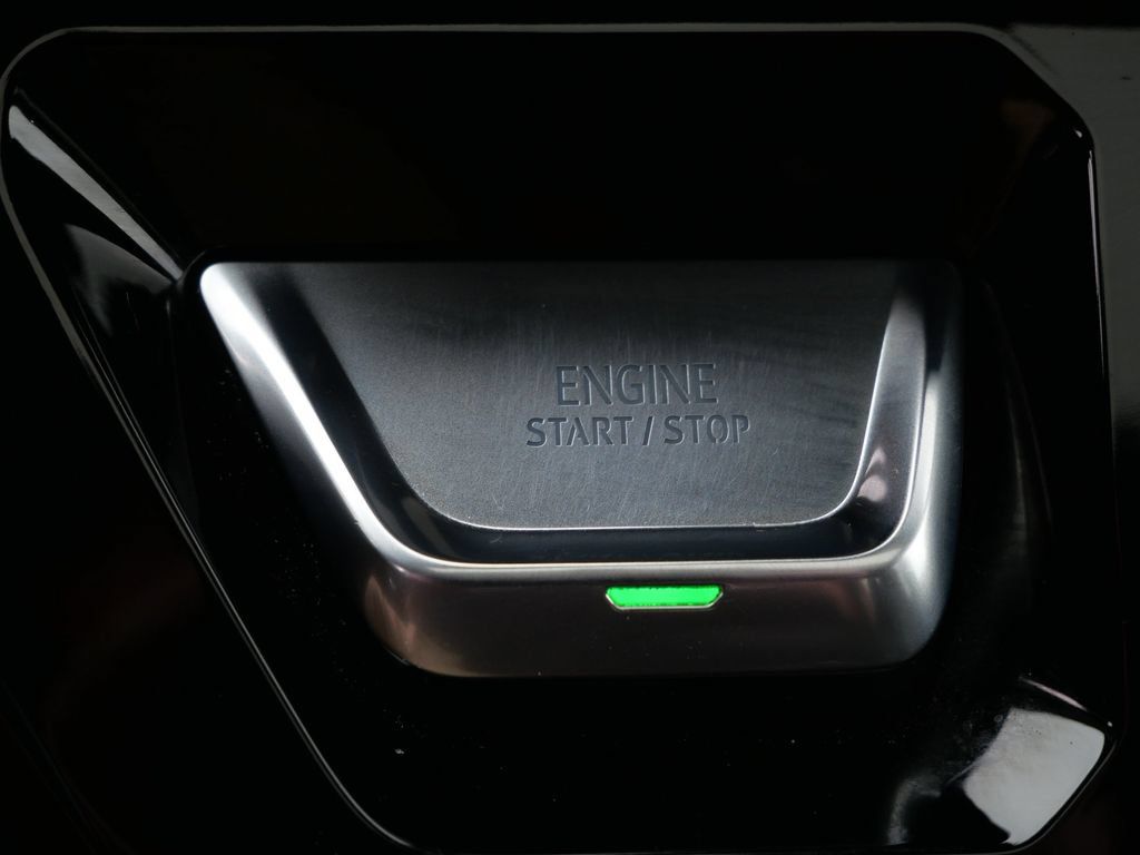 Certified 2024 GMC Sierra 1500 AT4 w/ AT4 Preferred Package AWD/4WD image 28