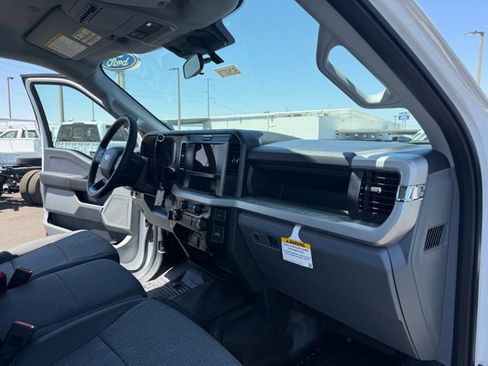 New 2026 Ford F250 XL w/ XL Chrome Package AWD/4WD image 16