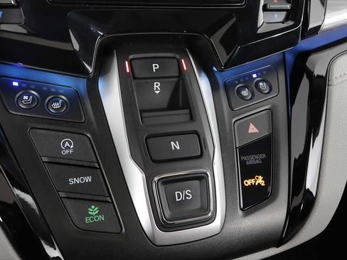 Used 2024 Honda Odyssey Elite image 22