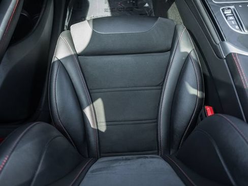 Used 2022 Mercedes-Benz GLC 43 AMG 4MATIC image 35