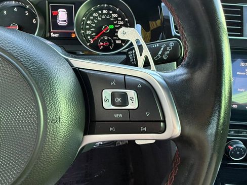 Used 2019 Volkswagen GTI SE w/ SE Experience Package image 25