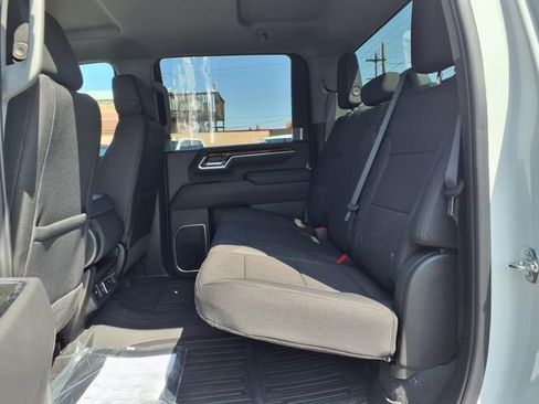 New 2025 GMC Sierra 2500 SLE w/ SLE Value Package; image 8