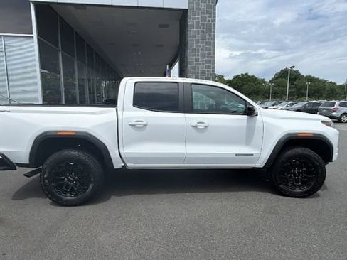 New 2026 GMC Canyon Elevation AWD/4WD image 8