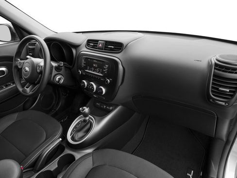 Used 2017 Kia Soul w/ Convenience Package FWD image 19