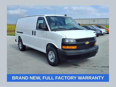 Used 2025 Chevrolet Express 3500 w/ Driver Convenience Package RWD image 1