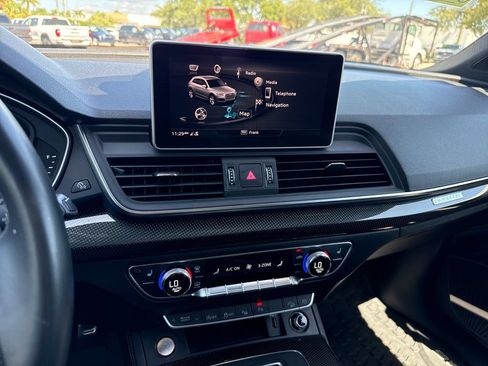 Used 2020 Audi SQ5 Prestige w/ Prestige Package AWD/4WD image 20
