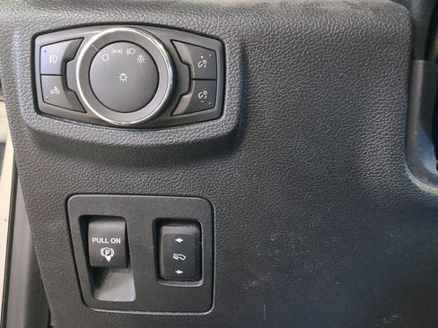 Used 2015 Ford F150 XLT w/ Equipment Group 301A Mid image 33