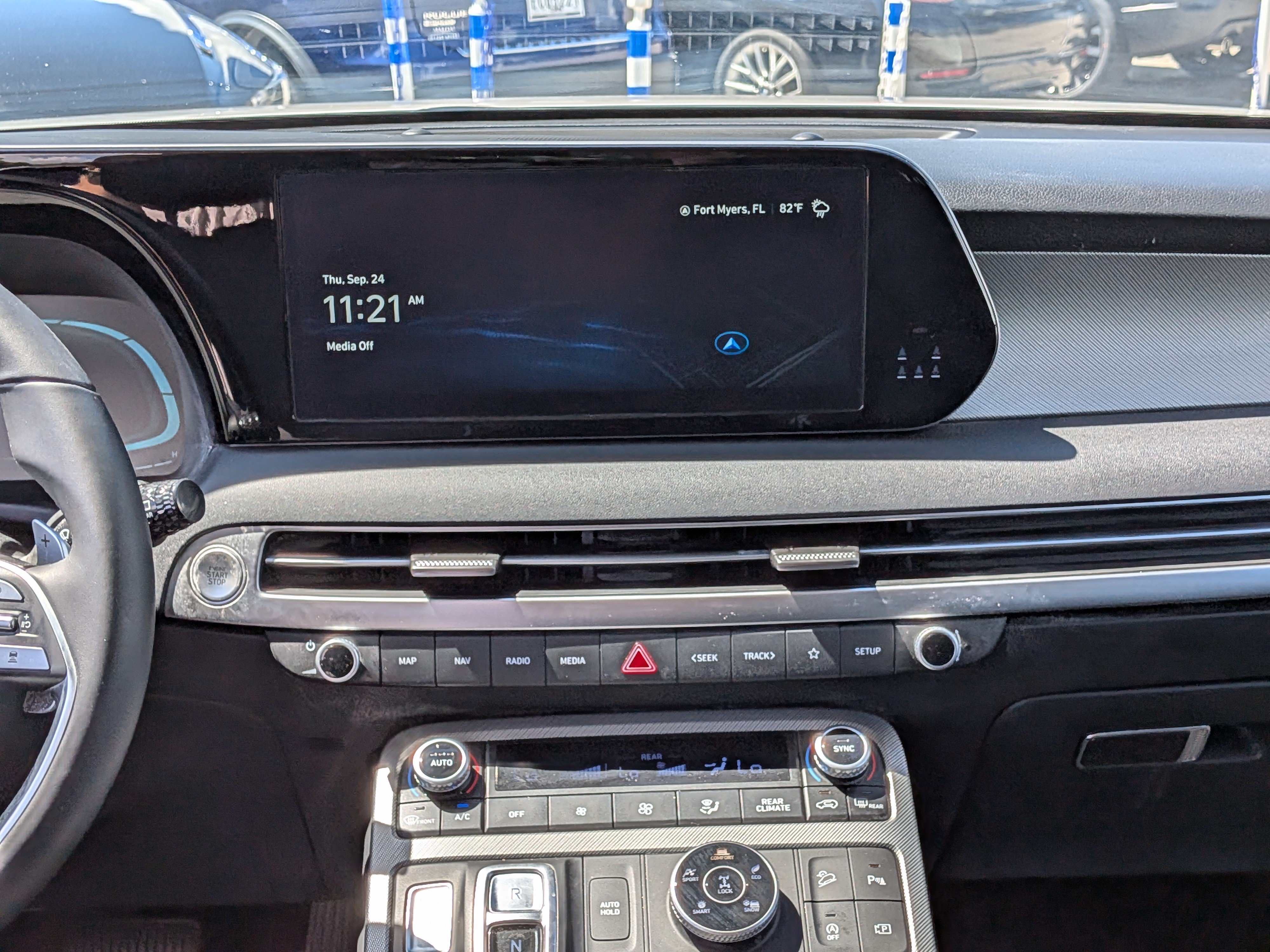 Used 2025 Hyundai Palisade SEL AWD/4WD image 21