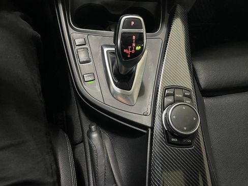 Used 2017 BMW 340i xDrive Sedan image 38