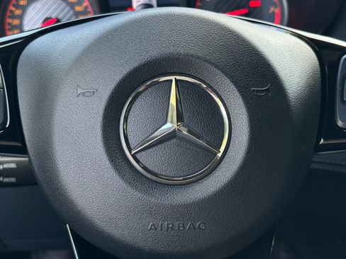 Used 2018 Mercedes-Benz AMG GT R image 16