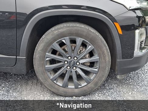 Used 2023 Chevrolet Traverse RS w/ LPO, Floor Liner Package AWD/4WD image 10