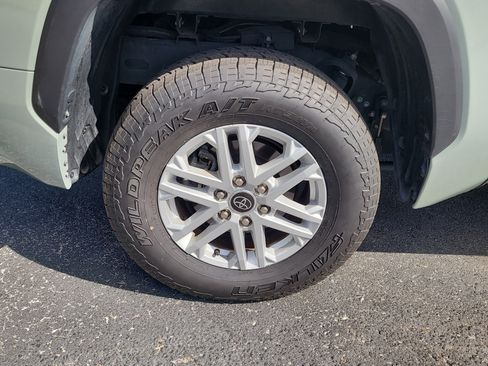 Used 2024 Toyota Tundra SR5 image 9