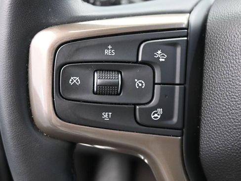 Used 2024 Chevrolet Silverado 2500 High Country w/ High Country Premium Package image 26