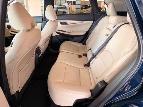 Used 2020 INFINITI QX50 Luxe w/ Cargo Package image 14