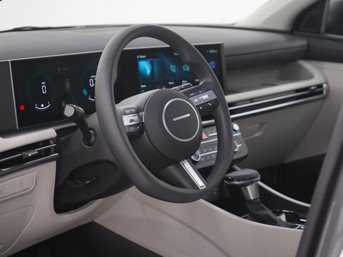 Used 2026 Hyundai Tucson SE image 23