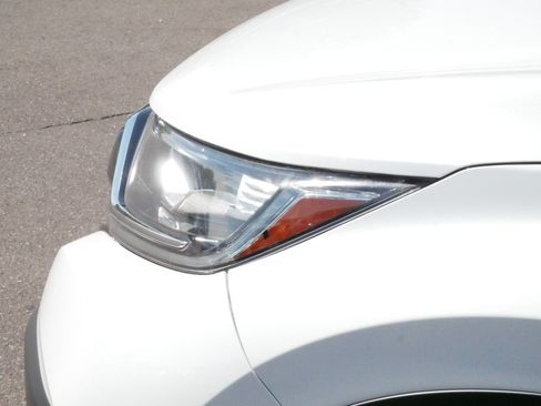 Used 2020 Honda CR-V EX image 16