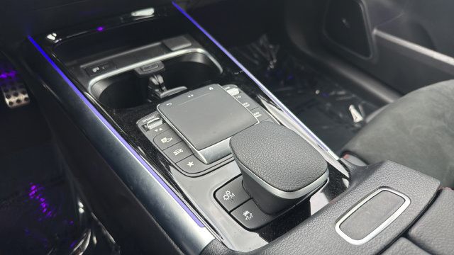 Used 2023 Mercedes-Benz GLA 35 AMG 4MATIC image 23