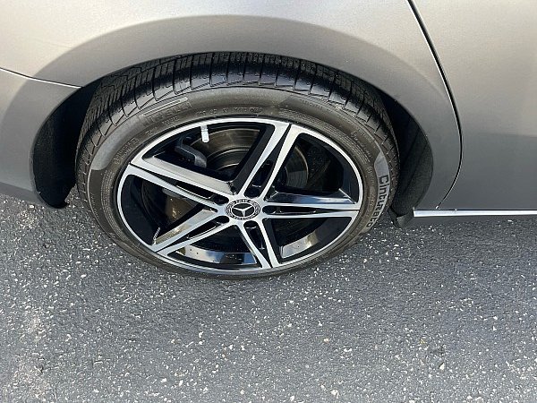 Used 2019 Mercedes-Benz A 220 w/ Premium Package image 11
