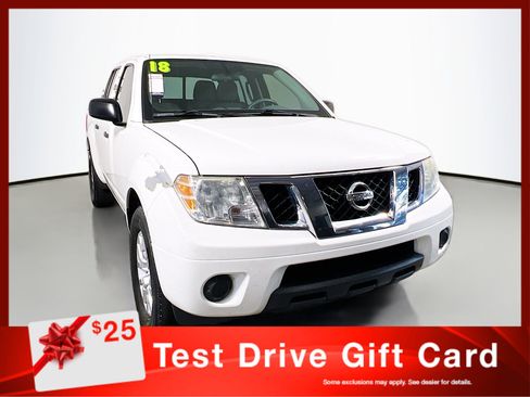 Used 2018 Nissan Frontier SV image 1