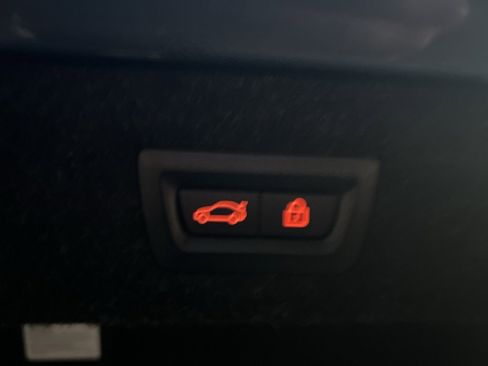 Certified 2022 BMW 540i w/ Premium Package image 8