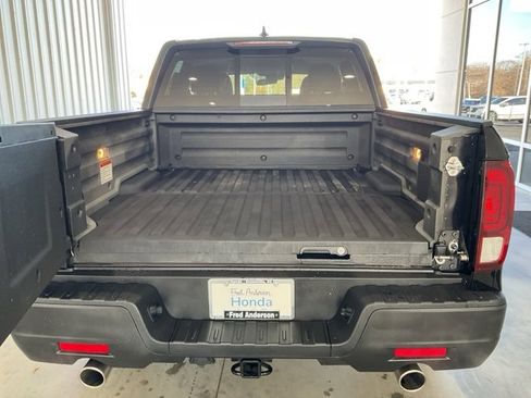 Certified 2023 Honda Ridgeline RTL image 17