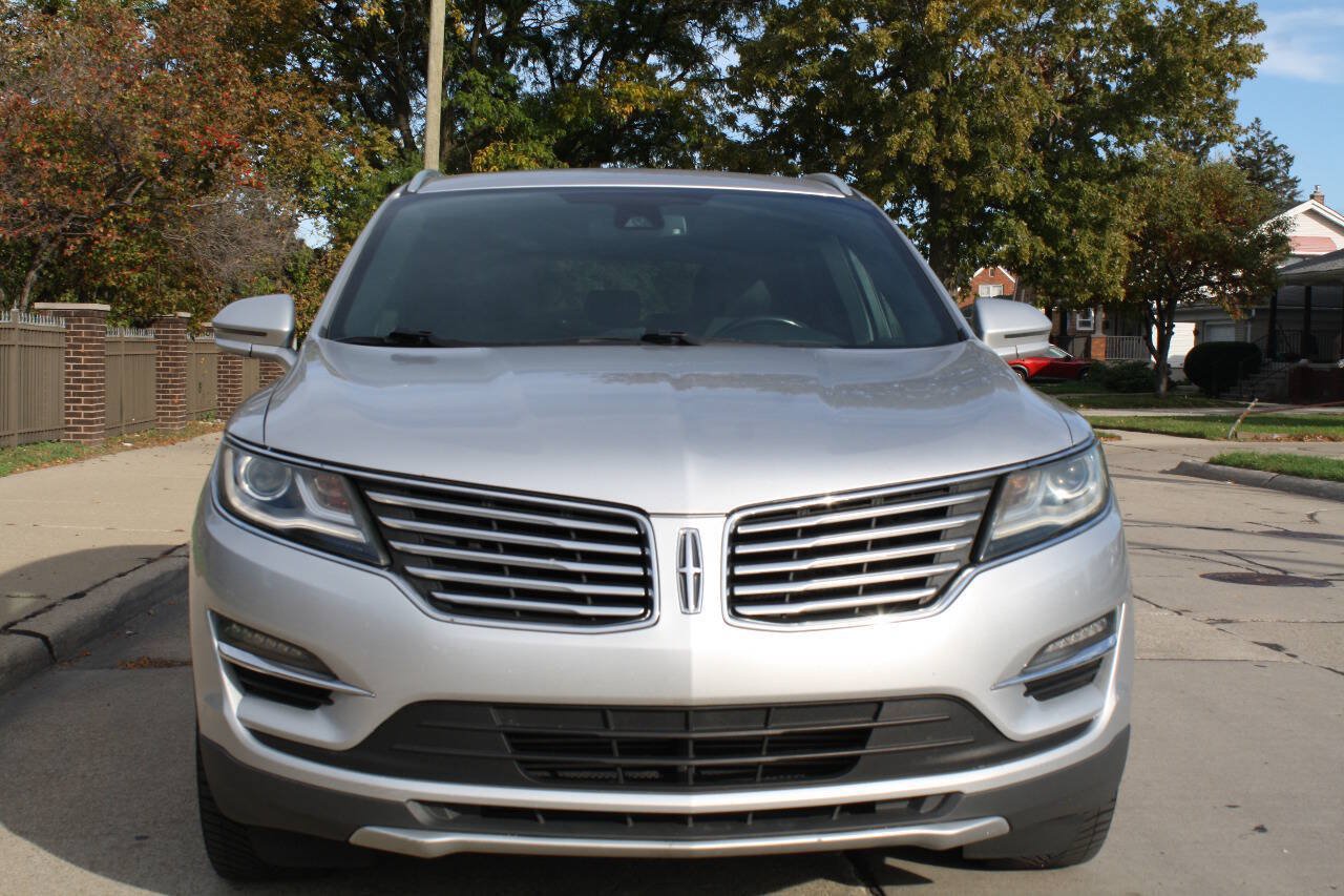 Used 2015 Lincoln MKC AWD w/ Equipment Group 102A Reserve image 3