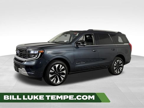 Used 2025 Ford Expedition Platinum w/ Driver's Package AWD/4WD image 1
