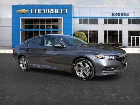 Used 2018 Honda Accord EX-L image 5